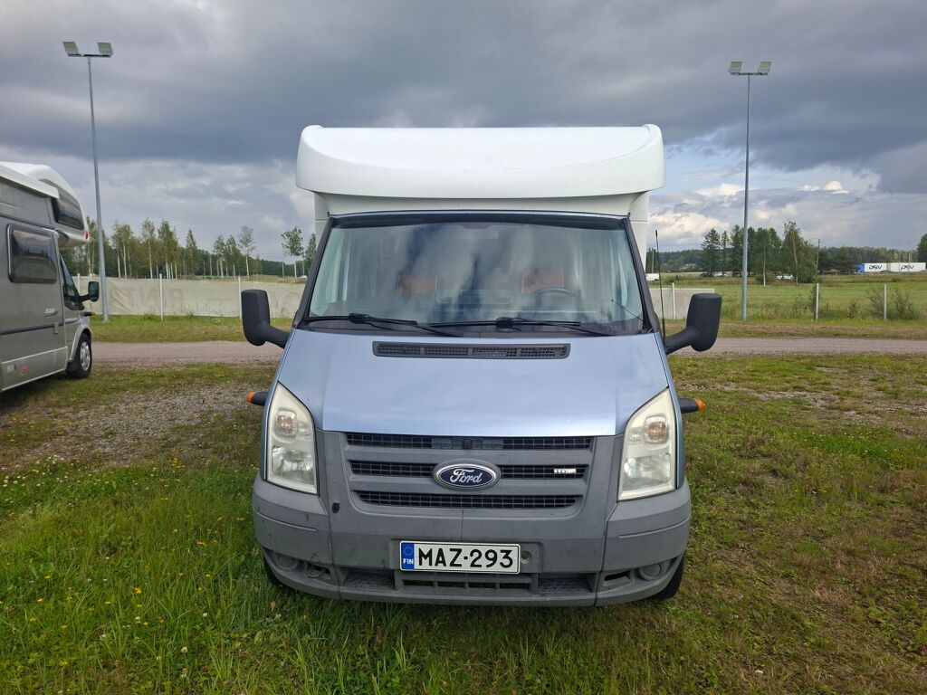 Carado T 344 2010 Valkoinen