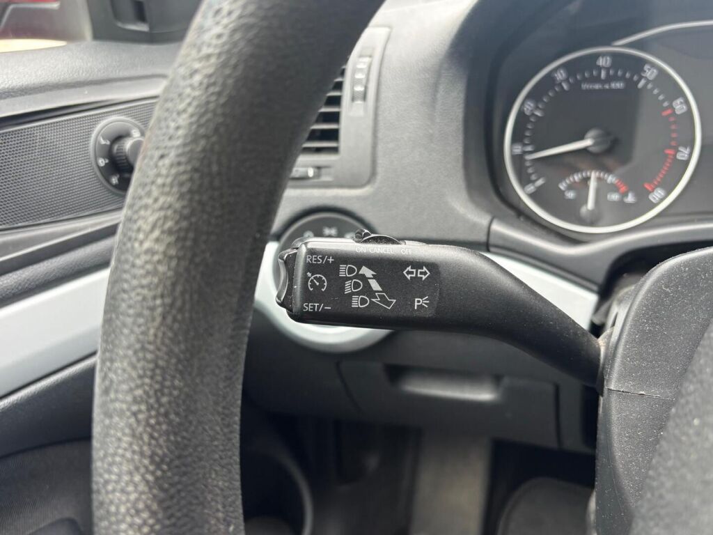 Skoda Octavia 2010 Punainen