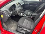 Skoda Octavia 2010 Punainen