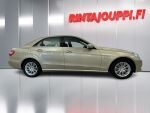 Mercedes-Benz E 2010 Ruskea (beige)