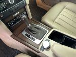 Mercedes-Benz E 2010 Ruskea (beige)