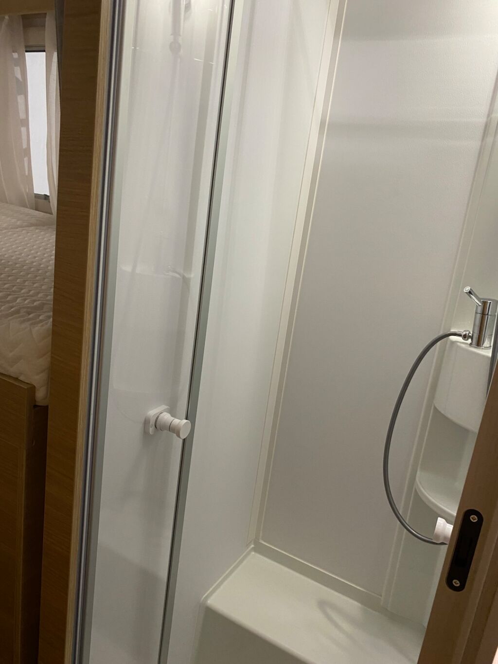 Adria MATRIX 670 SL 60 YEARS SELECTION 2026 Harmaa