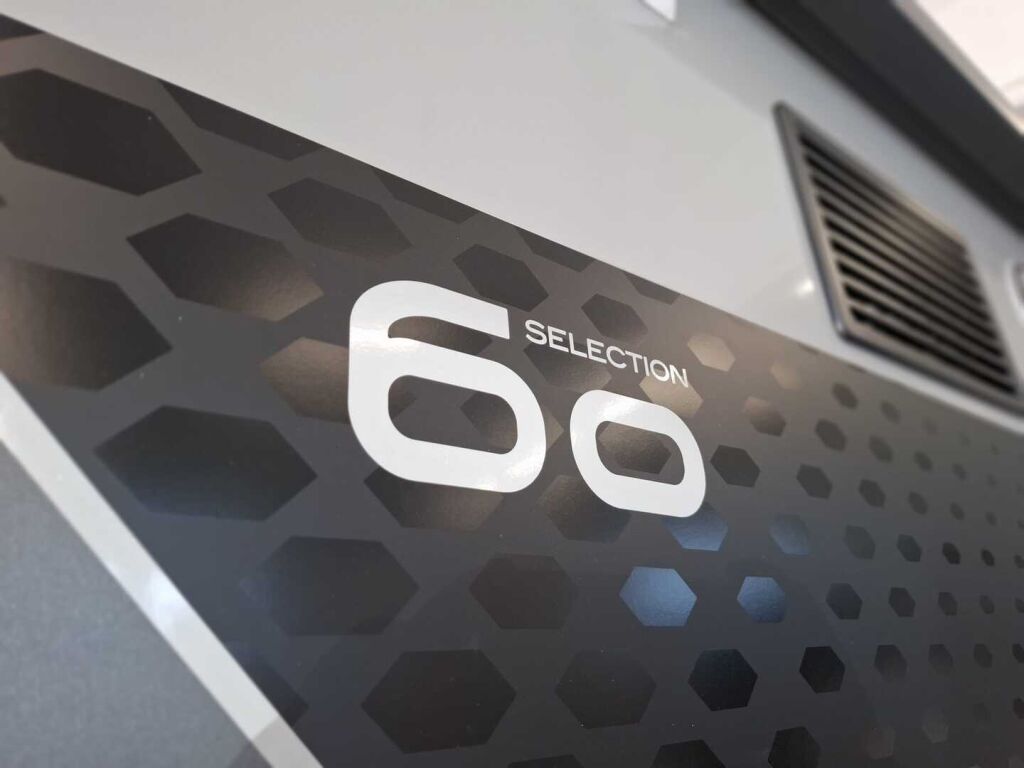 Adria Matrix 670 SL 60 Years Selection 2026 Harmaa