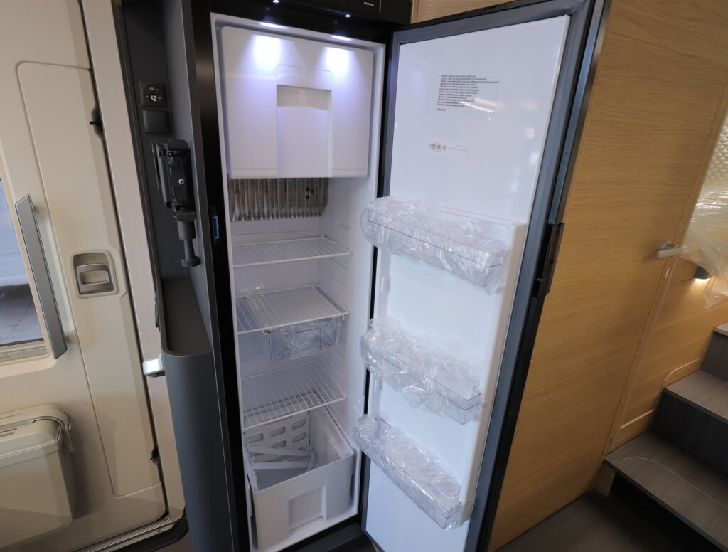 Adria MATRIX 670 SL 60 Years Selection 2026 Y