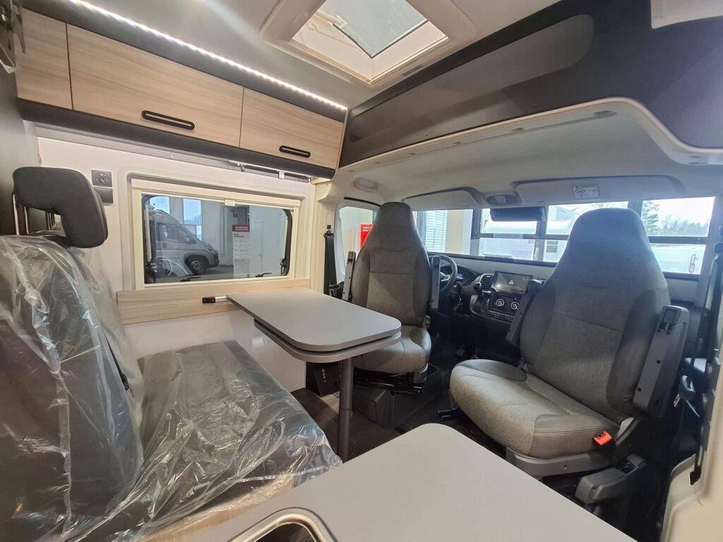 Sun living V 65 GX 2026 Musta