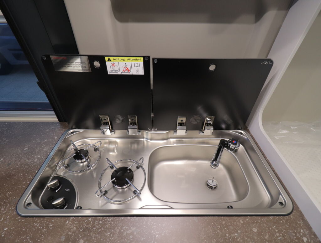 Bürstner CAMPEO C600 2026 Harmaa