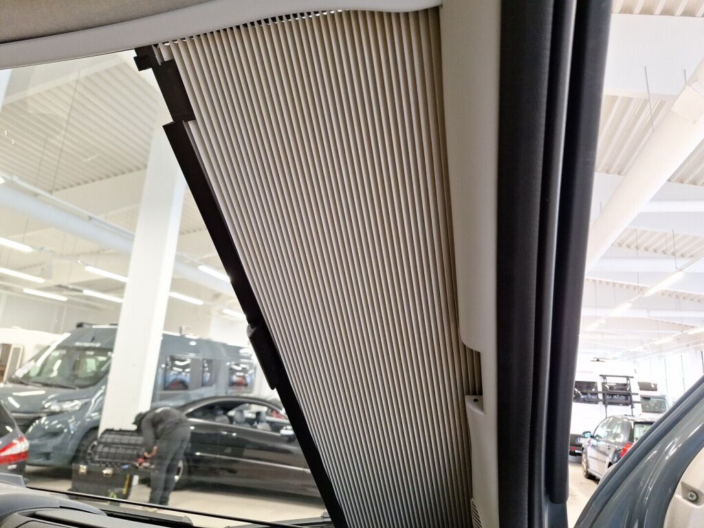 Bürstner B66 EDITION LYSEO TD 690 G 2026 Harmaa