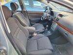 Toyota Avensis 2006 Vihreä