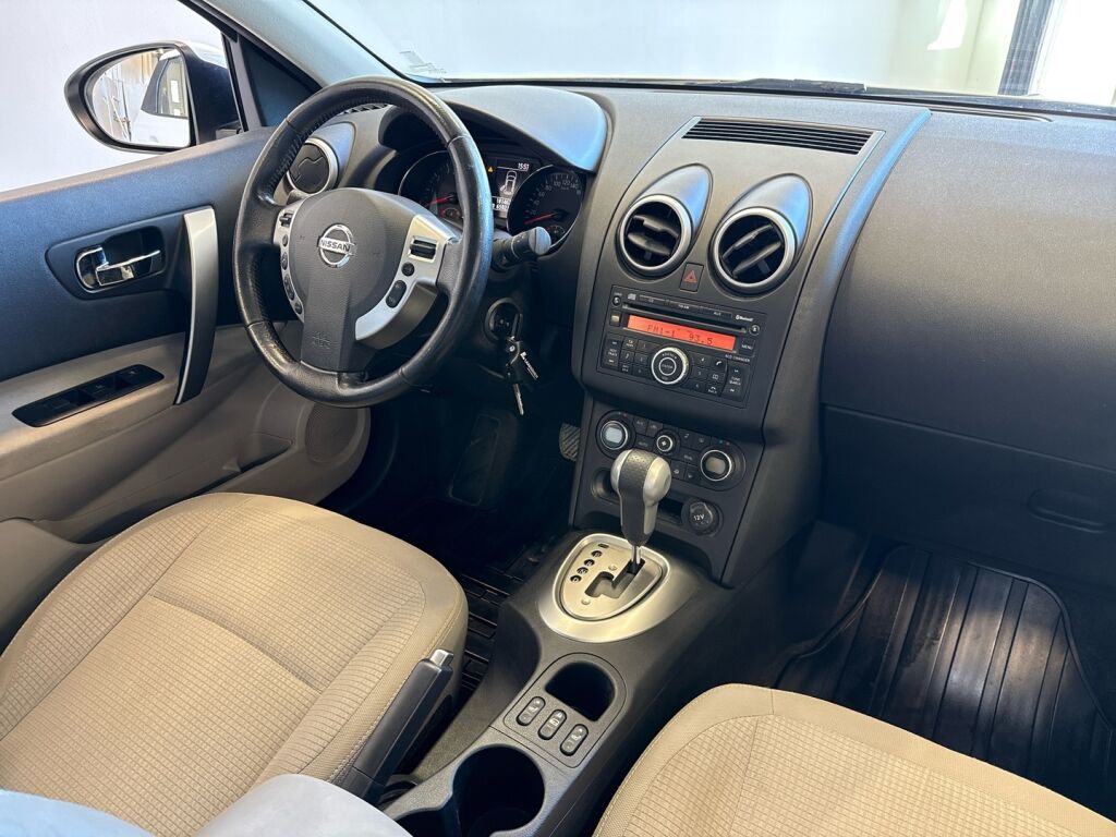 Nissan Qashqai 2010 Valkoinen