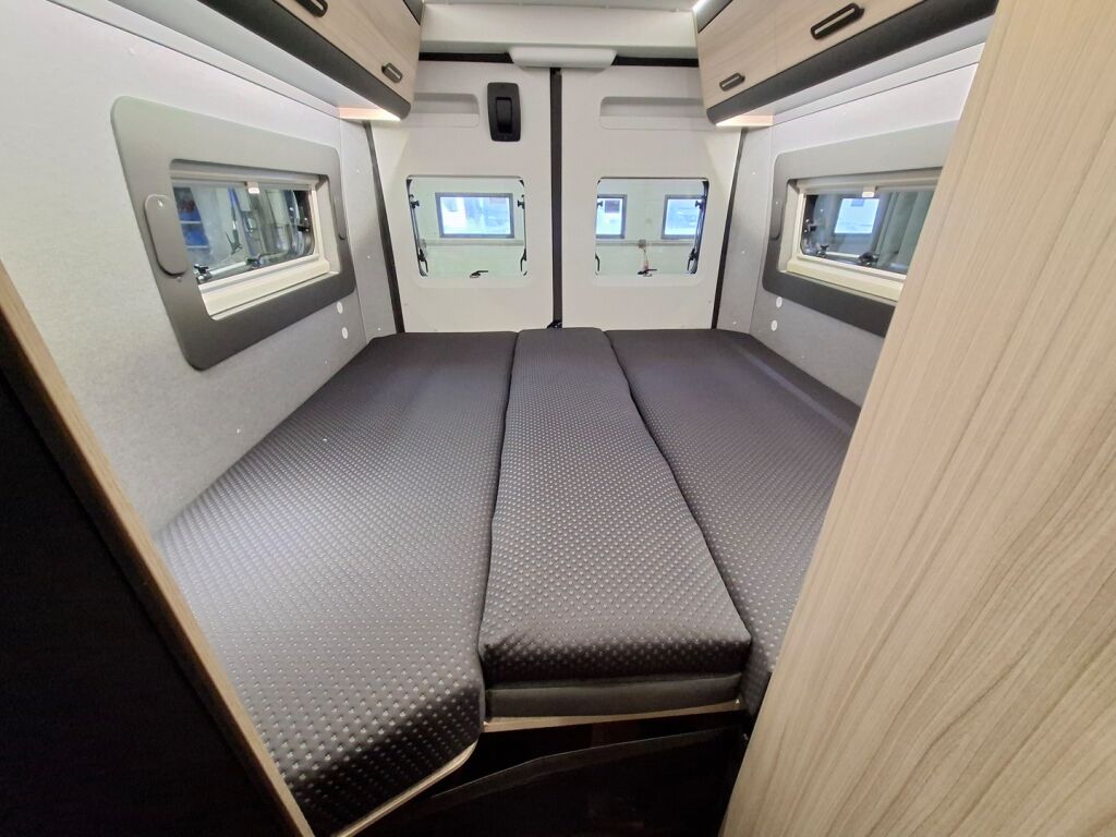 Sun living V 65 SL 2026 Musta