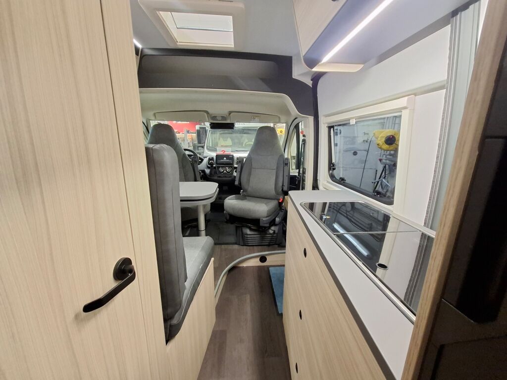 Sun living V 65 SL 2026 Musta