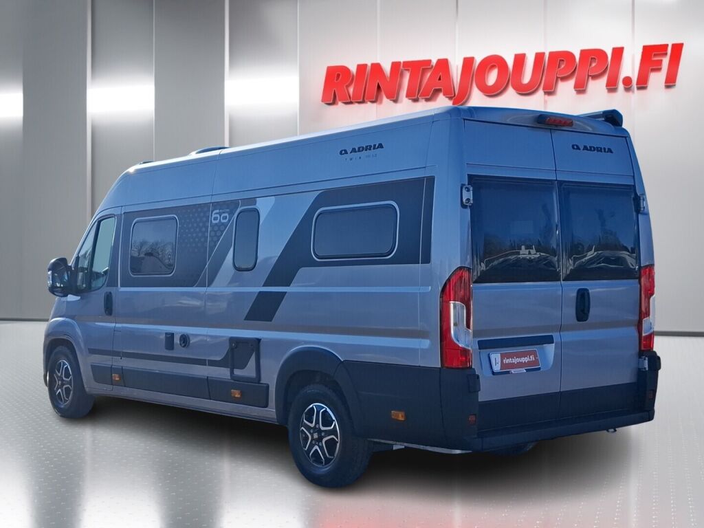 Adria Twin 640 SLB 60 Years Selection 2026 Harmaa