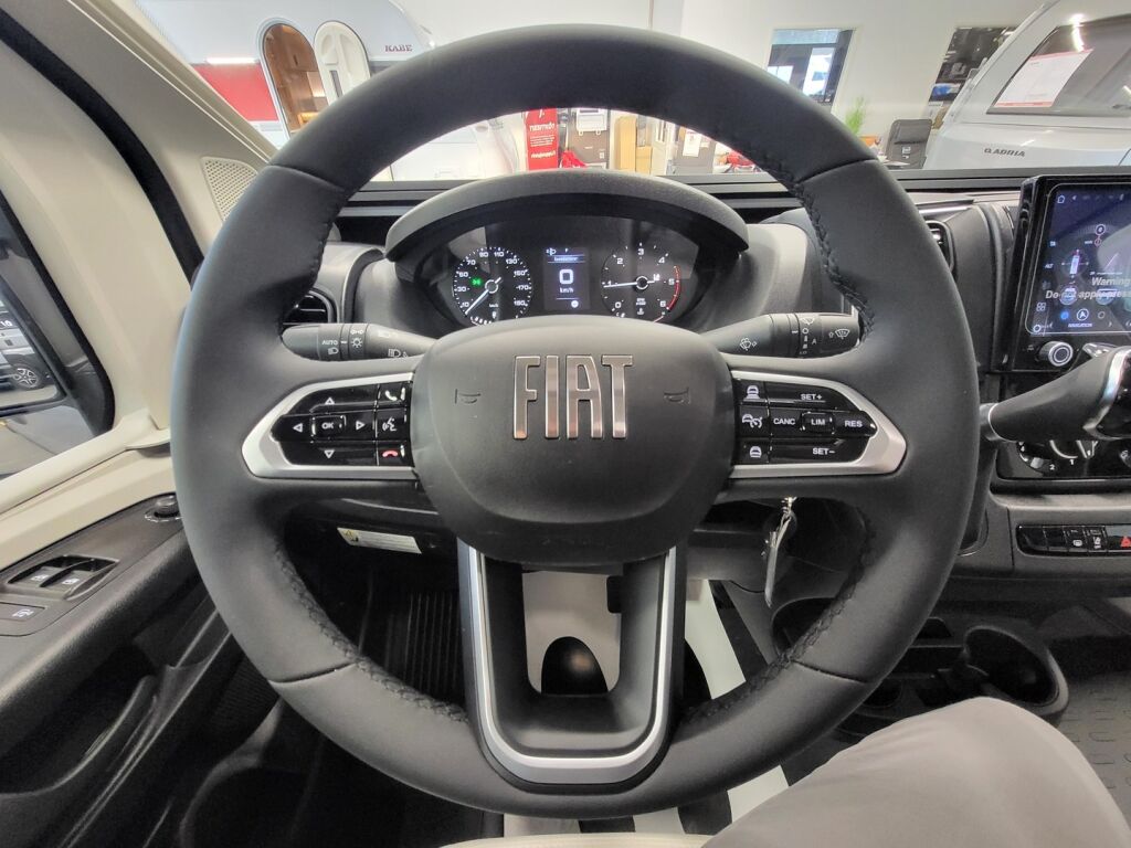 Adria Twin 640 SLB 60 Years Selection 2026 Harmaa