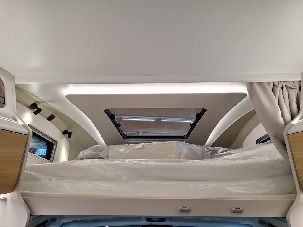 Adria CORAL XL 670 SL 2026 