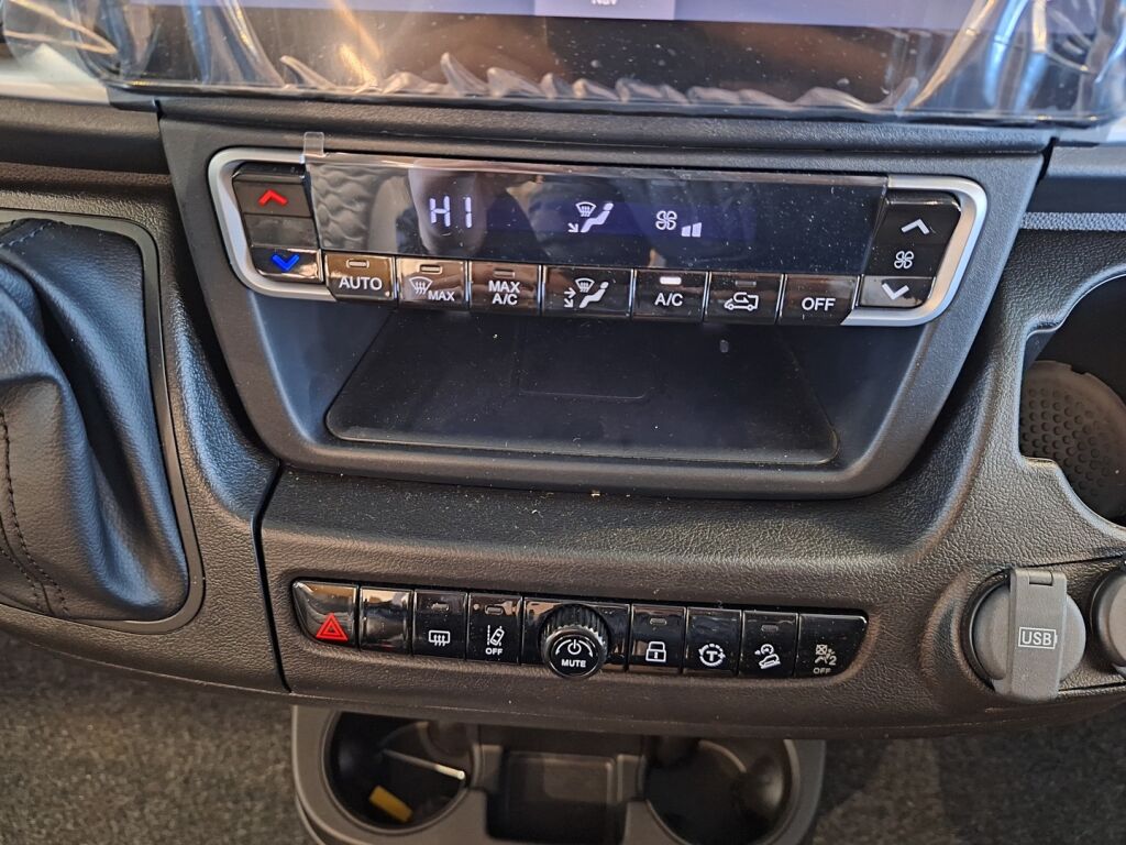 Adria CORAL XL 670 SL 2026 