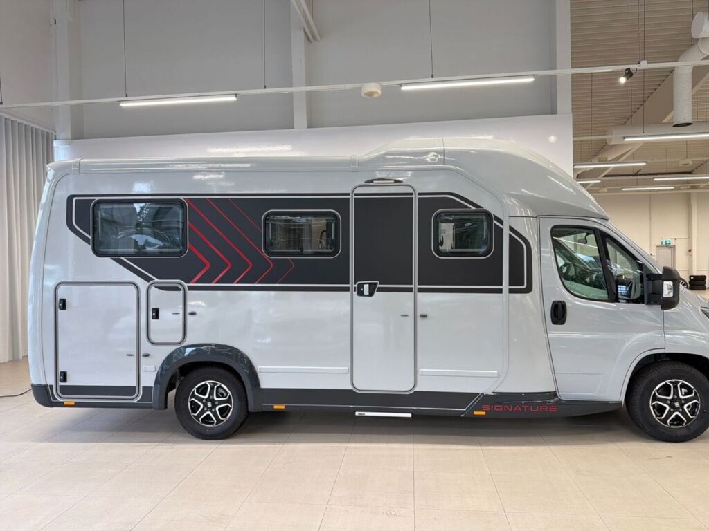 Bürstner SIGNATURE SFT 7.1 2026 HARMAA