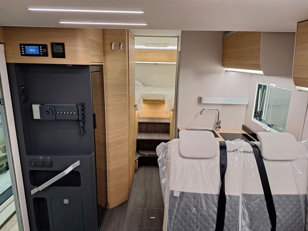 Adria Matrix 670 SL 60 Years Selection 2026 2026 