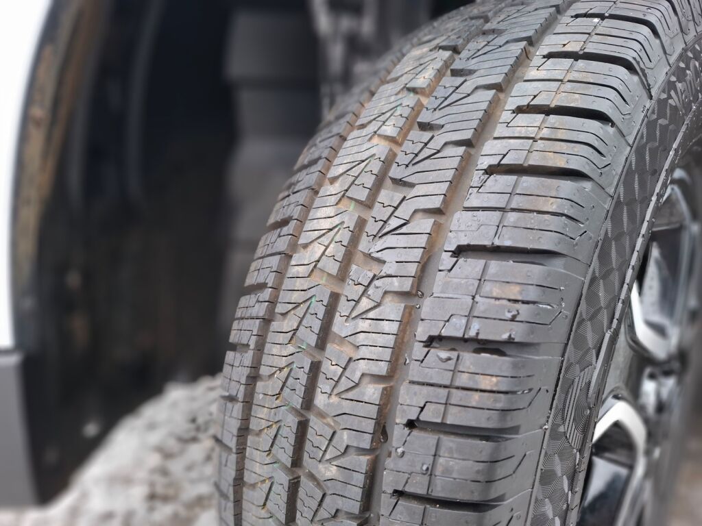 Adria Coral 670 DL 60 Years Selection 2026 Harmaa