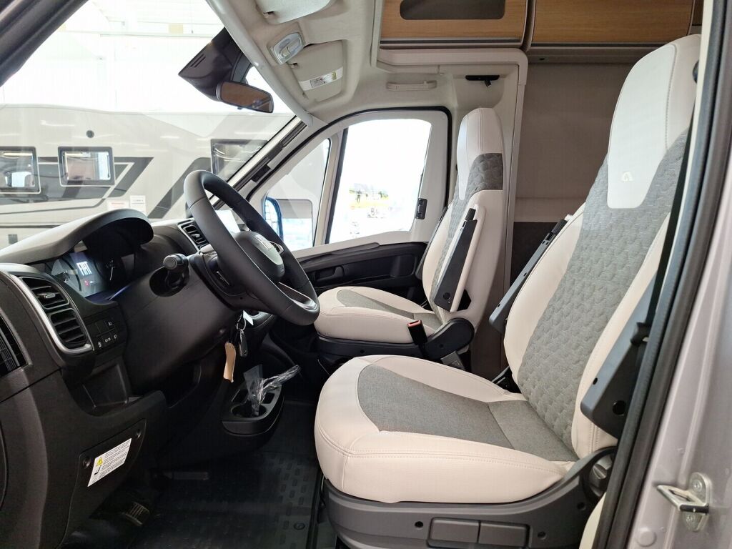 Adria Matrix 670 SL 60 Years Selection 2026 