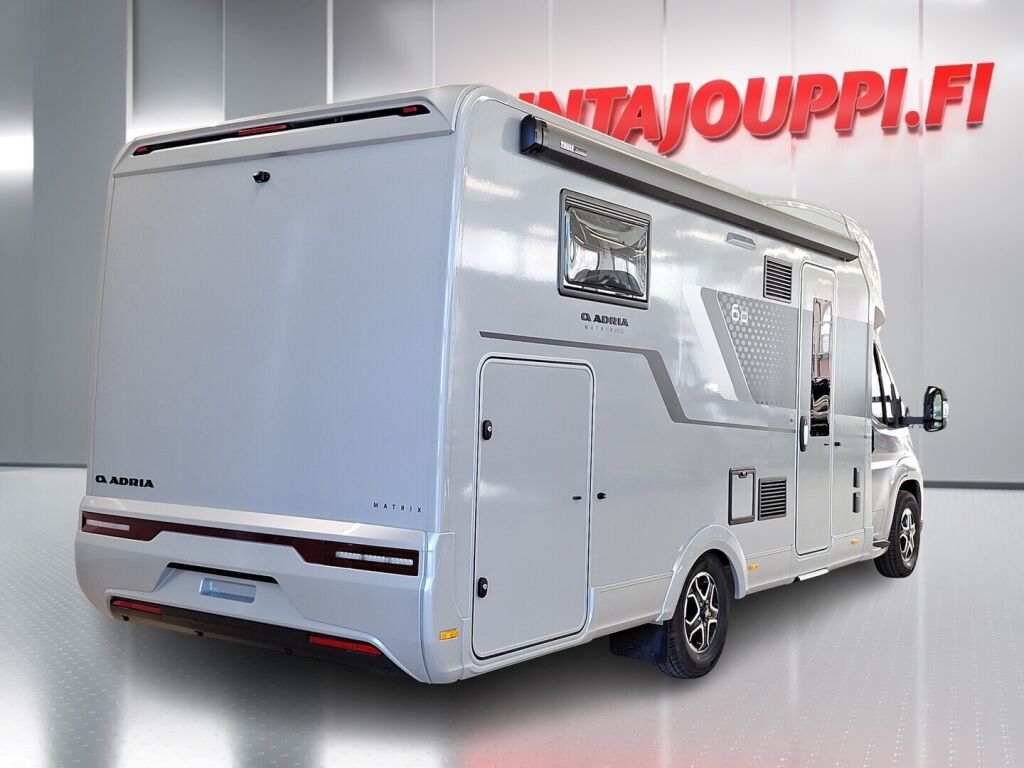 Adria Matrix 670 SL 60 Years Selection 2026 