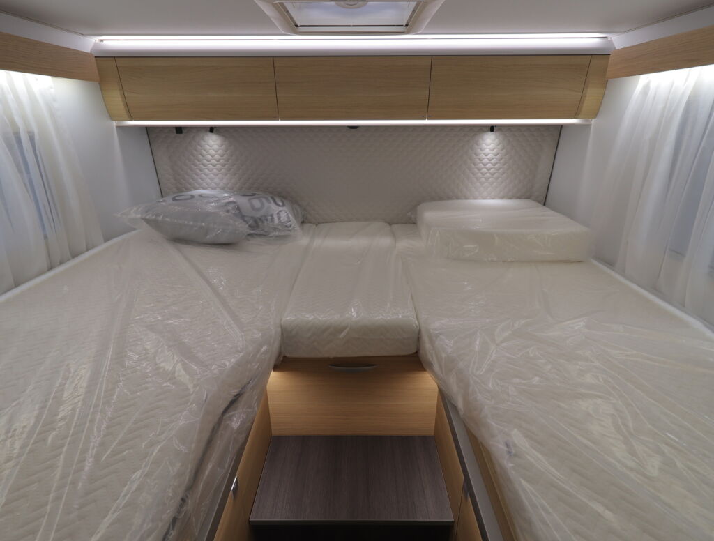 Adria MATRIX 670 SL 60 YEARS SELECTION 2026 