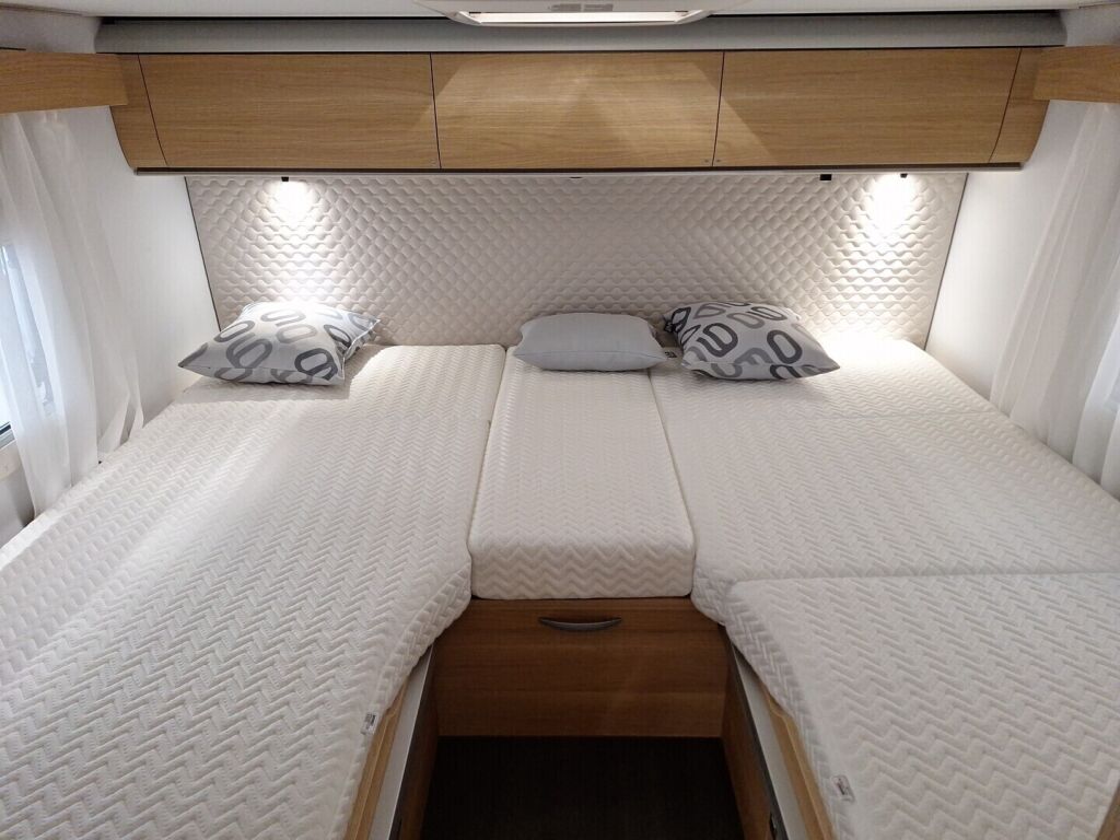 Adria CORAL 670 DL 60 YEARS SELECTION 2026 