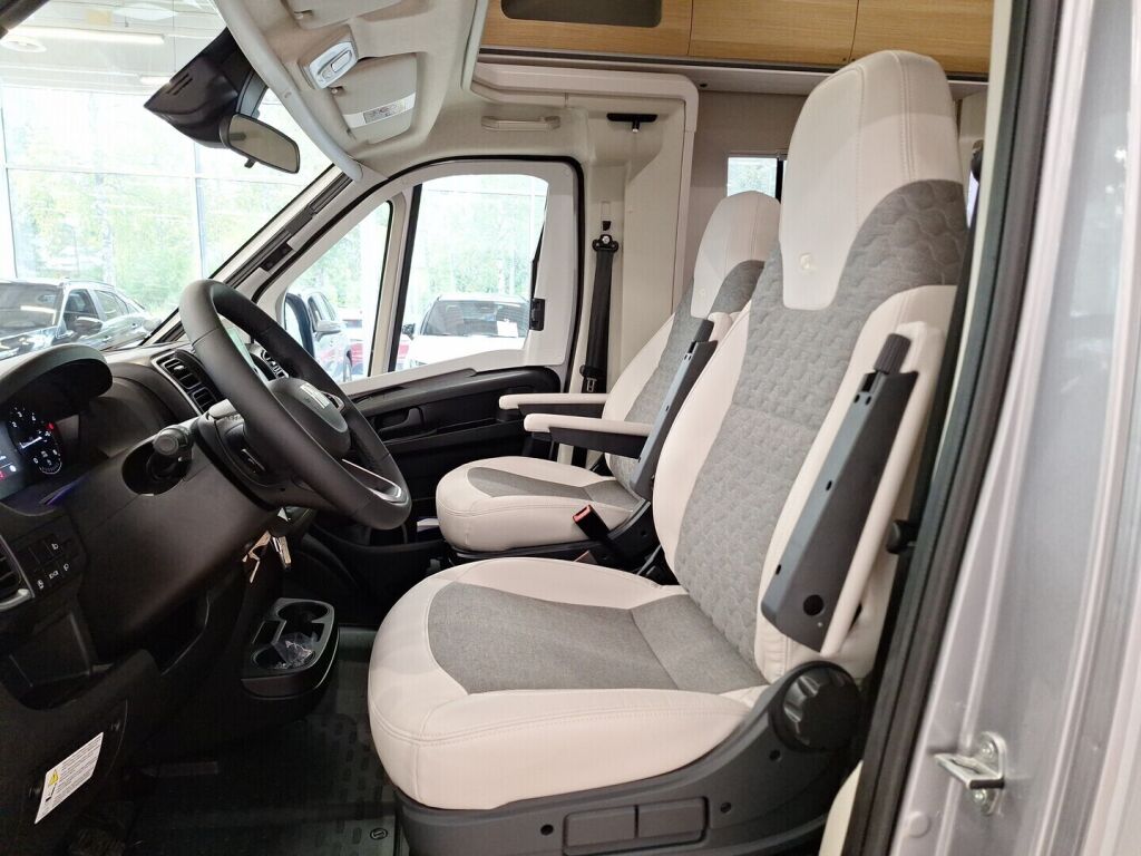 Adria CORAL 670 DL 60 YEARS SELECTION 2026 