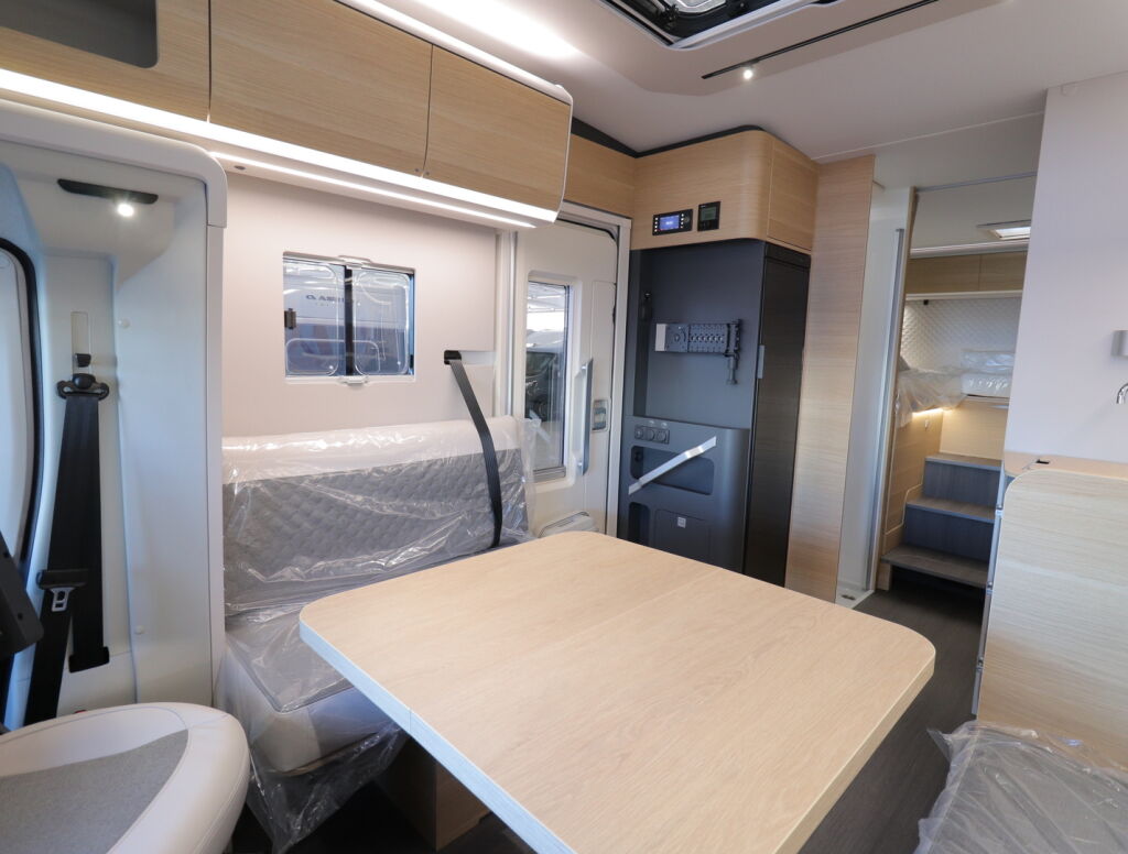 Adria CORAL 670 DL 60 YEARS SELECTION 2026 