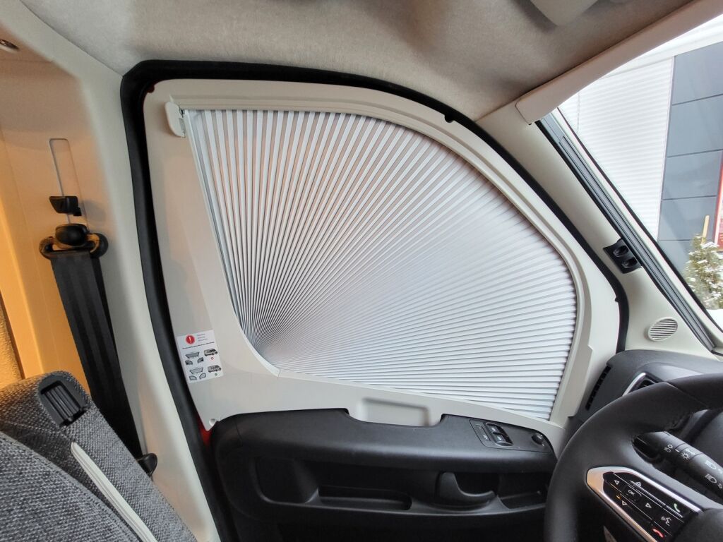 Bürstner PAPILLON PC 6.0 VAN 2026 Punainen