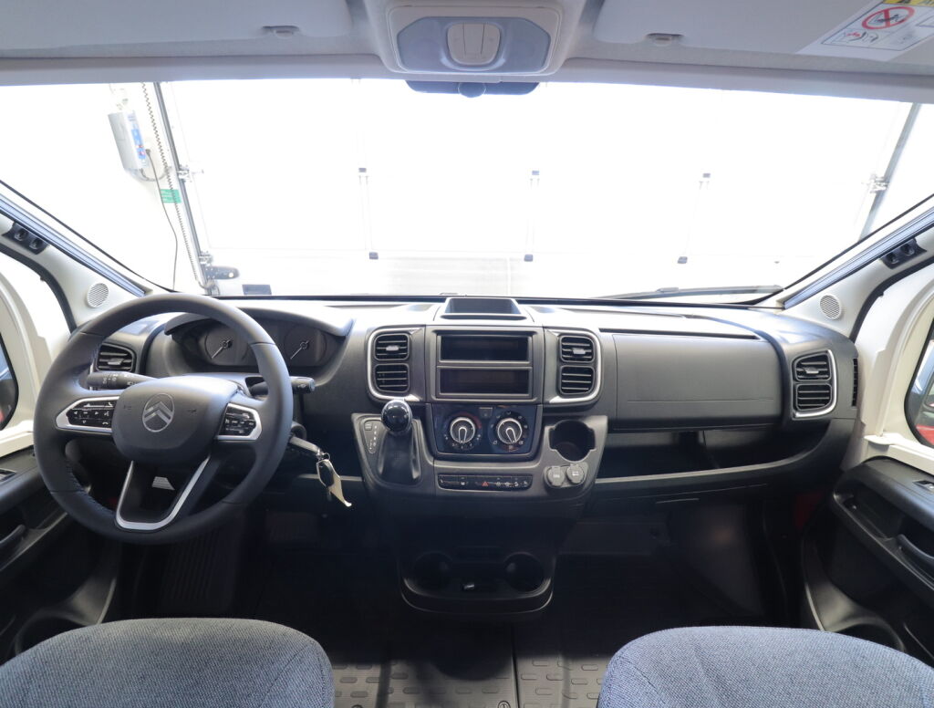 Bürstner PAPILLON PC 6.0 VAN 2026 Punainen