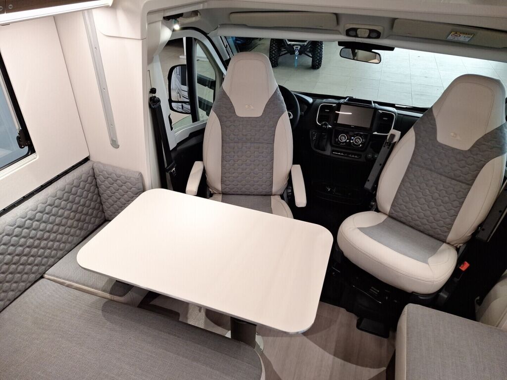 Adria MATRIX SUPREME 670 SC 2026 