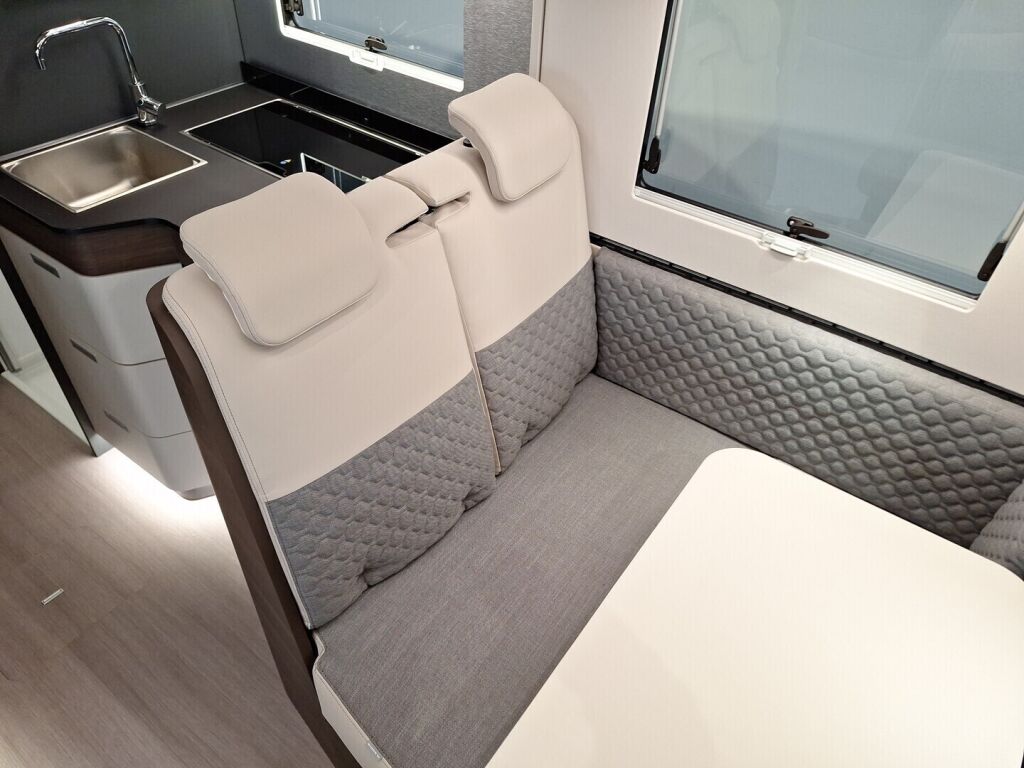 Adria MATRIX SUPREME 670 SC 2026 