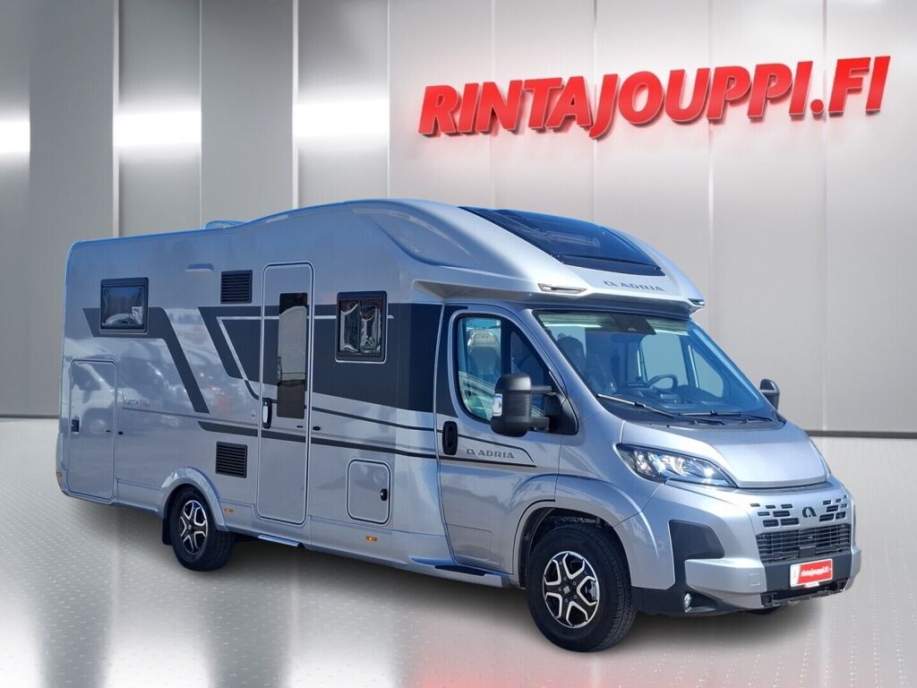 Adria MATRIX SUPREME 670 DL 2026 Harmaa