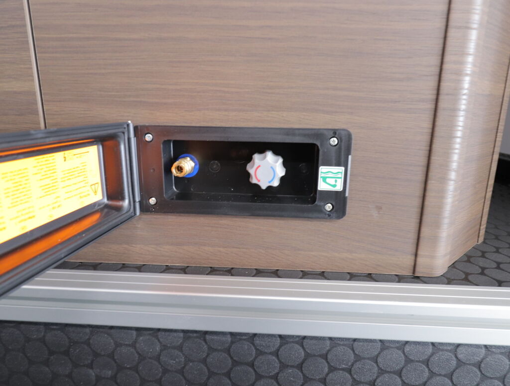 Adria MATRIX SUPREME 670 DL ALDE 2026 