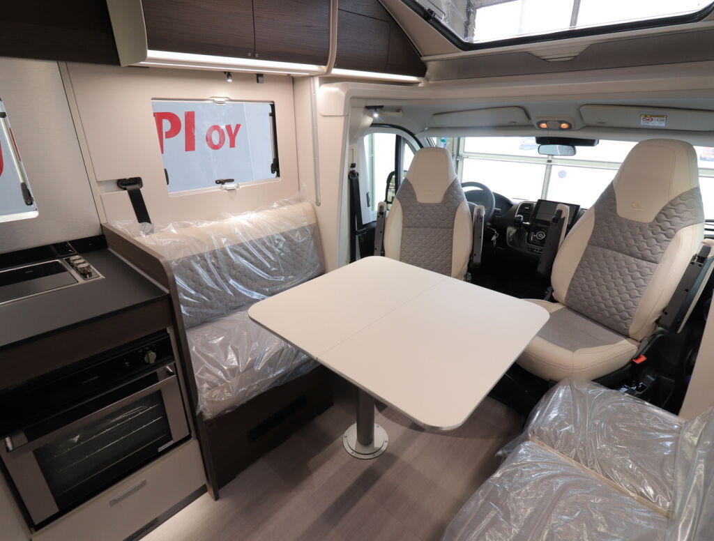 Adria MATRIX SUPREME 670 DL ALDE 2026 