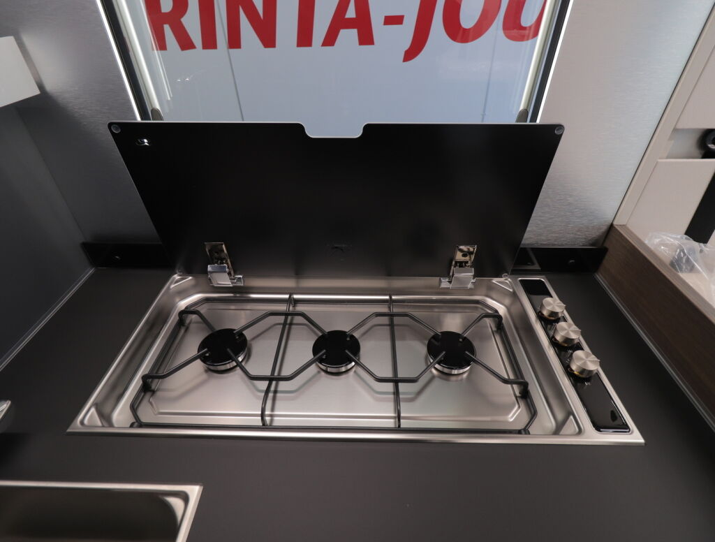 Adria MATRIX SUPREME 670 DL ALDE 2026 