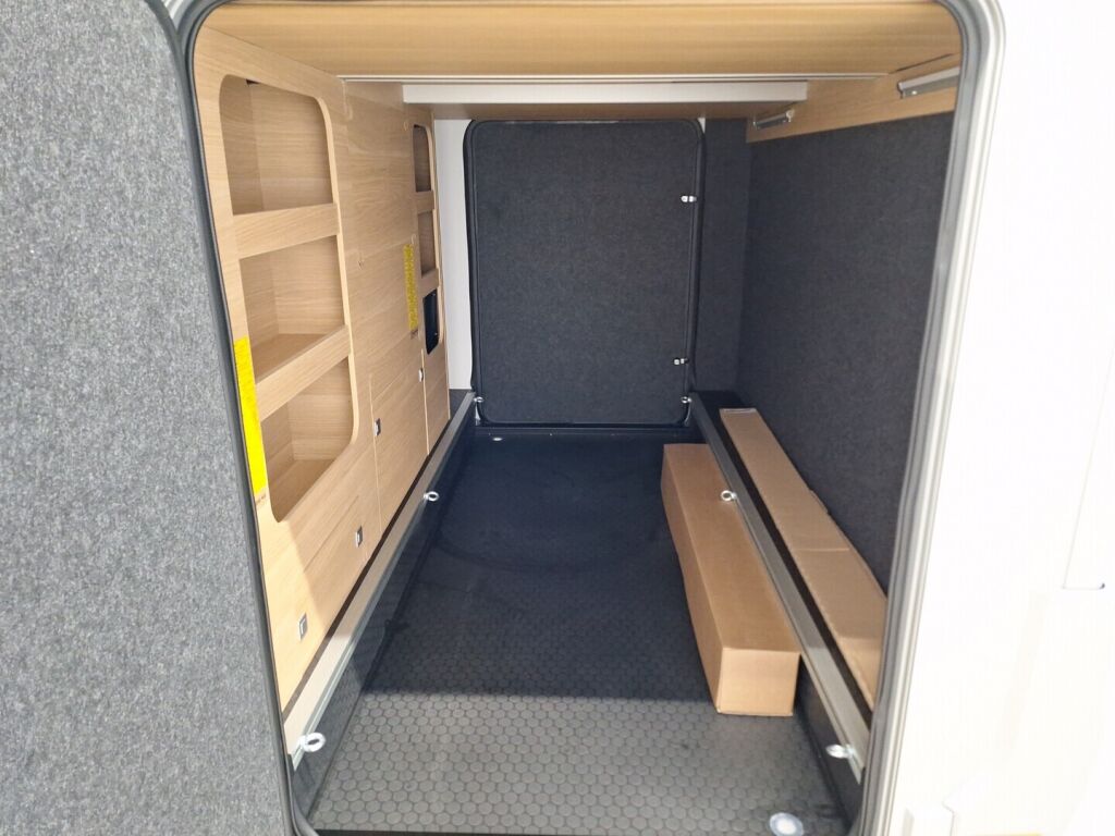 Adria Matrix 670 SL 60 Years Selection 2026 