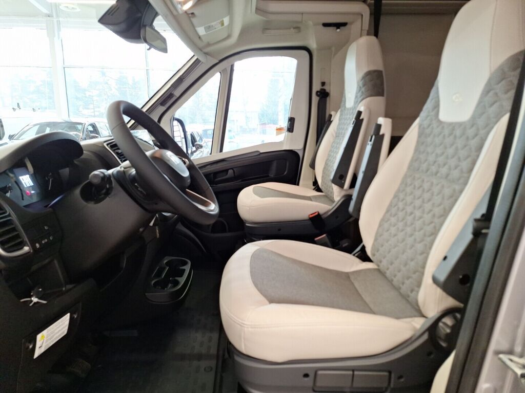 Adria Matrix 670 SL 60 Years Selection 2026 