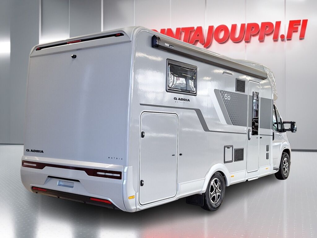 Adria Matrix 670 SL 60 Years Selection 2026 