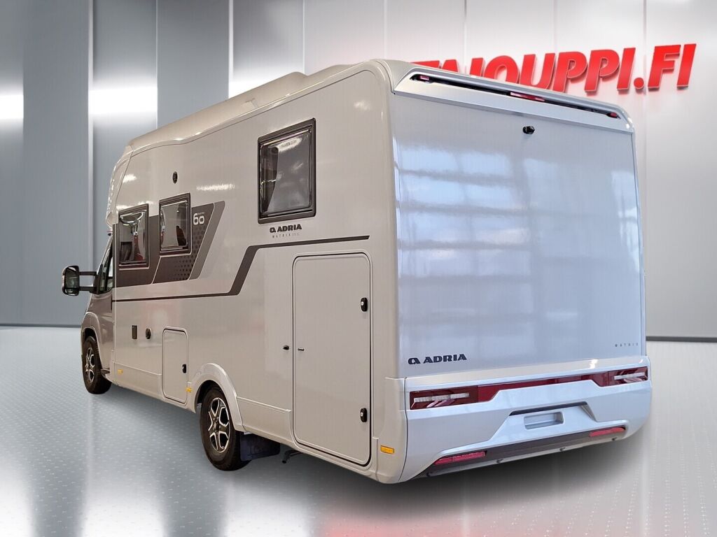 Adria Matrix 670 SL 60 Years Selection 2026 