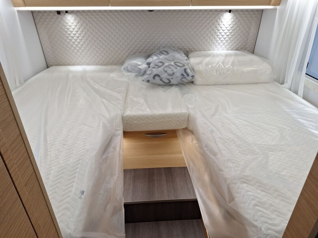 Adria Matrix 670 SL 60 Years Selection 2026 