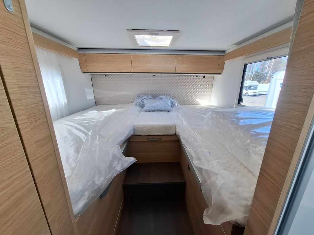 Adria Matrix 670 SL 60 Years Selection 2026 Harmaa