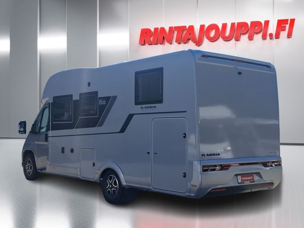 Adria Matrix 670 SL 60 Years Selection 2026 Harmaa