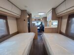 Kabe Travel Master Classic 740 T 2026 Valkoinen