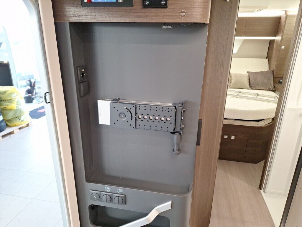 Adria MATRIX SUPREME 670SC 2026 