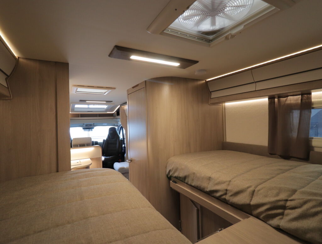 Kabe Travel Master Classic 740 LGB ALDE 2026 