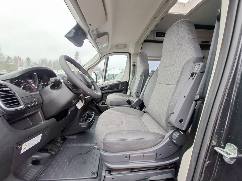 Sun living V 65 SL 2026 Musta