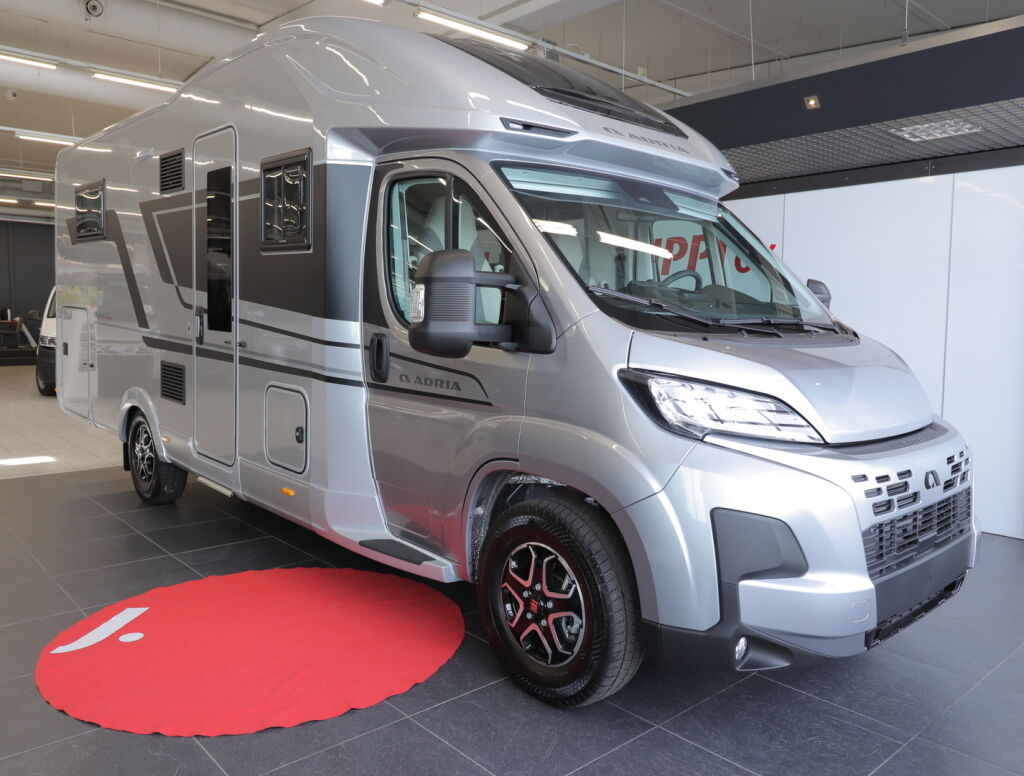 Adria MATRIX SUPREME 670 DC ALDE 2026 