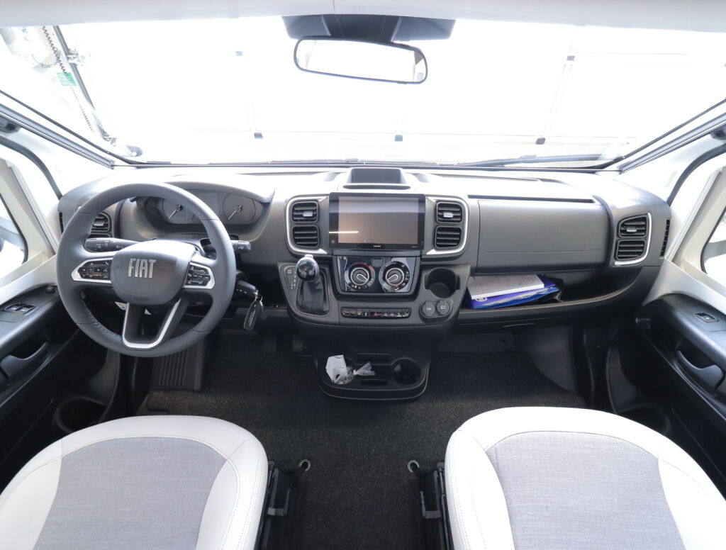 Adria MATRIX SUPREME 670 DC ALDE 2026 