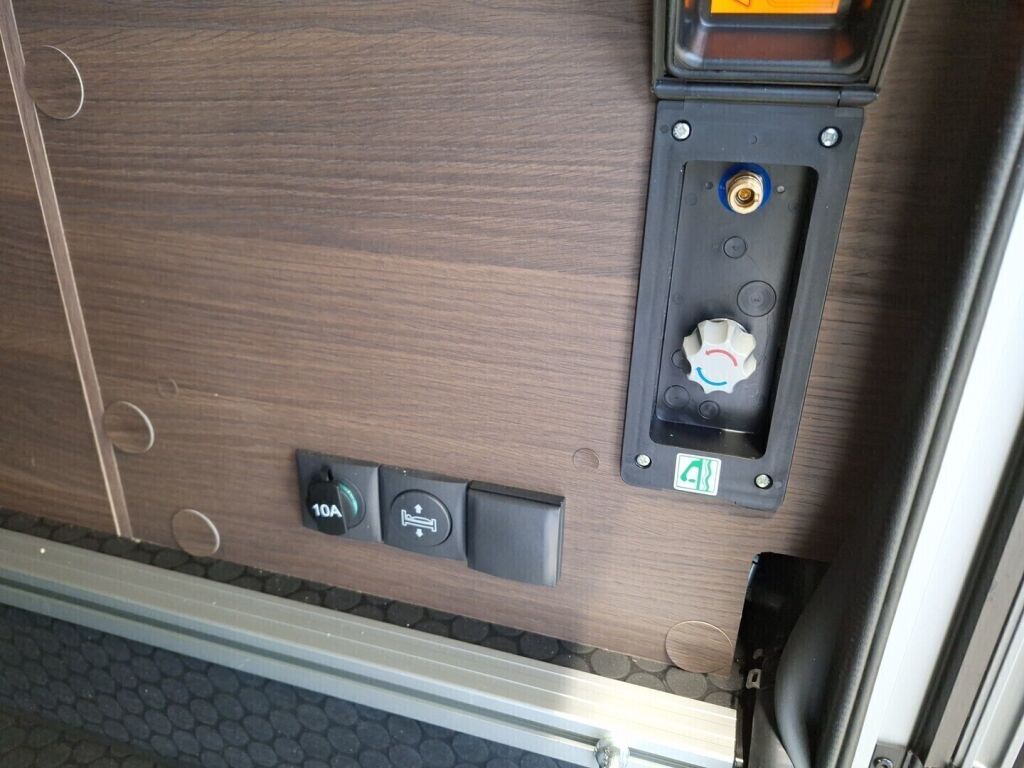 Adria MATRIX SUPREME 670 DC ALDE 2026 